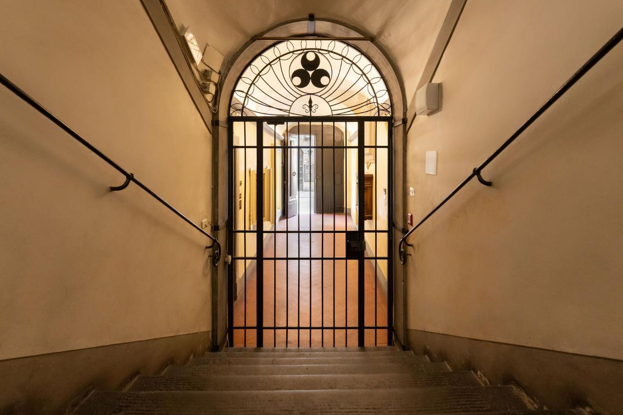 Ta - One Bedroom Luxury Apartment In The Fashion District Florenţa Exterior foto